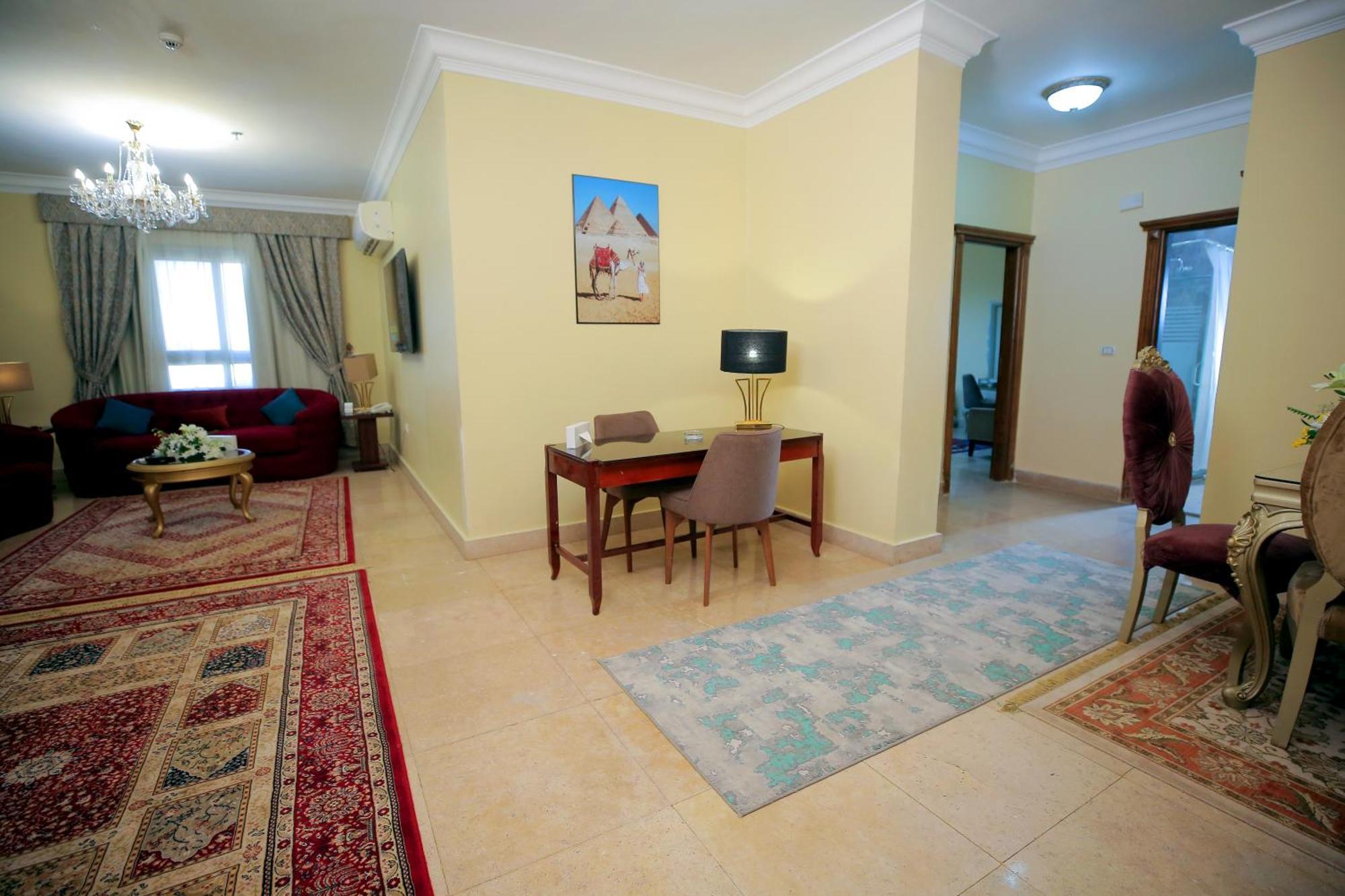 Cairo Taj Hotels & Suites - Dokki Esterno foto