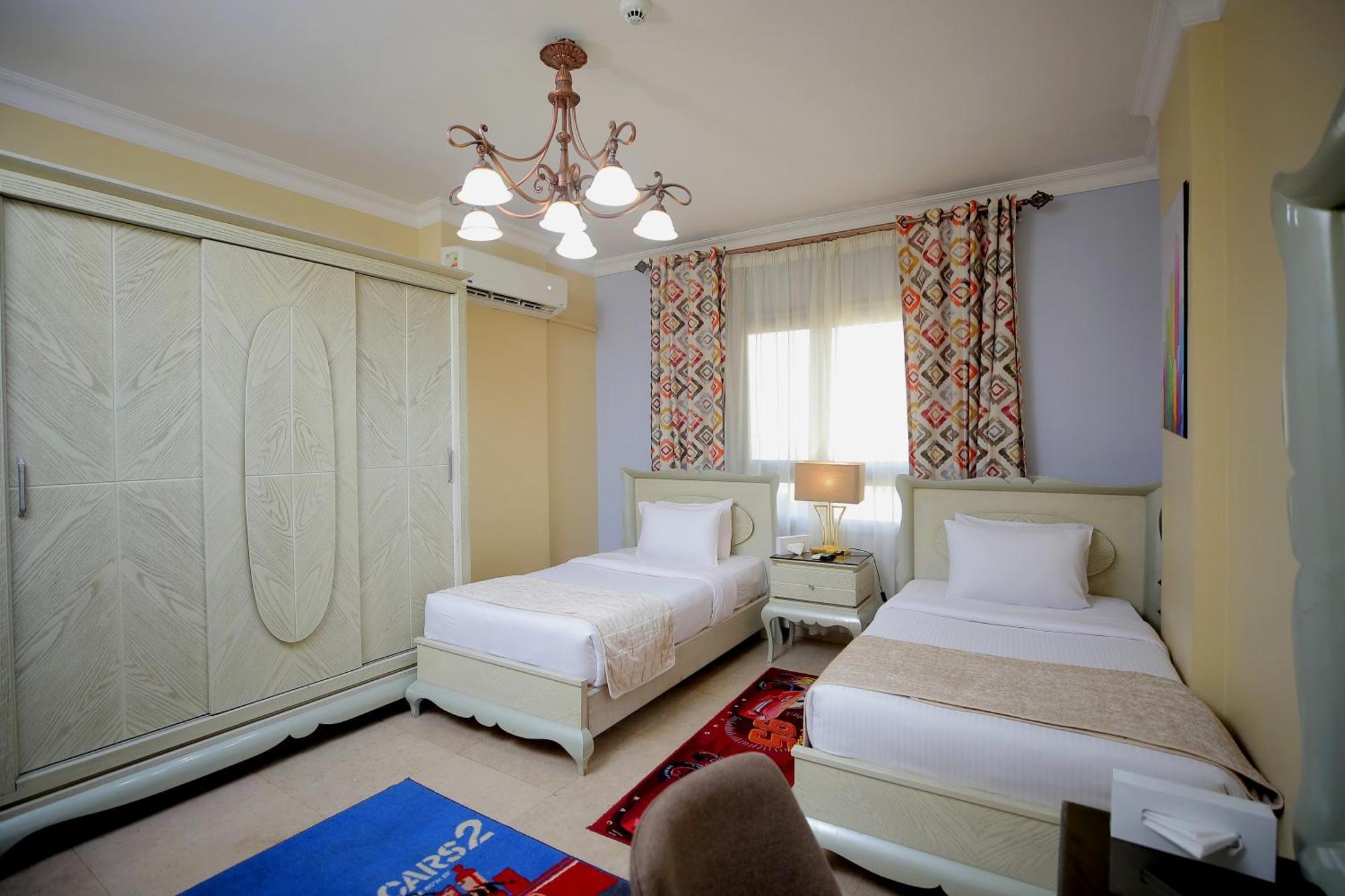 Cairo Taj Hotels & Suites - Dokki Esterno foto