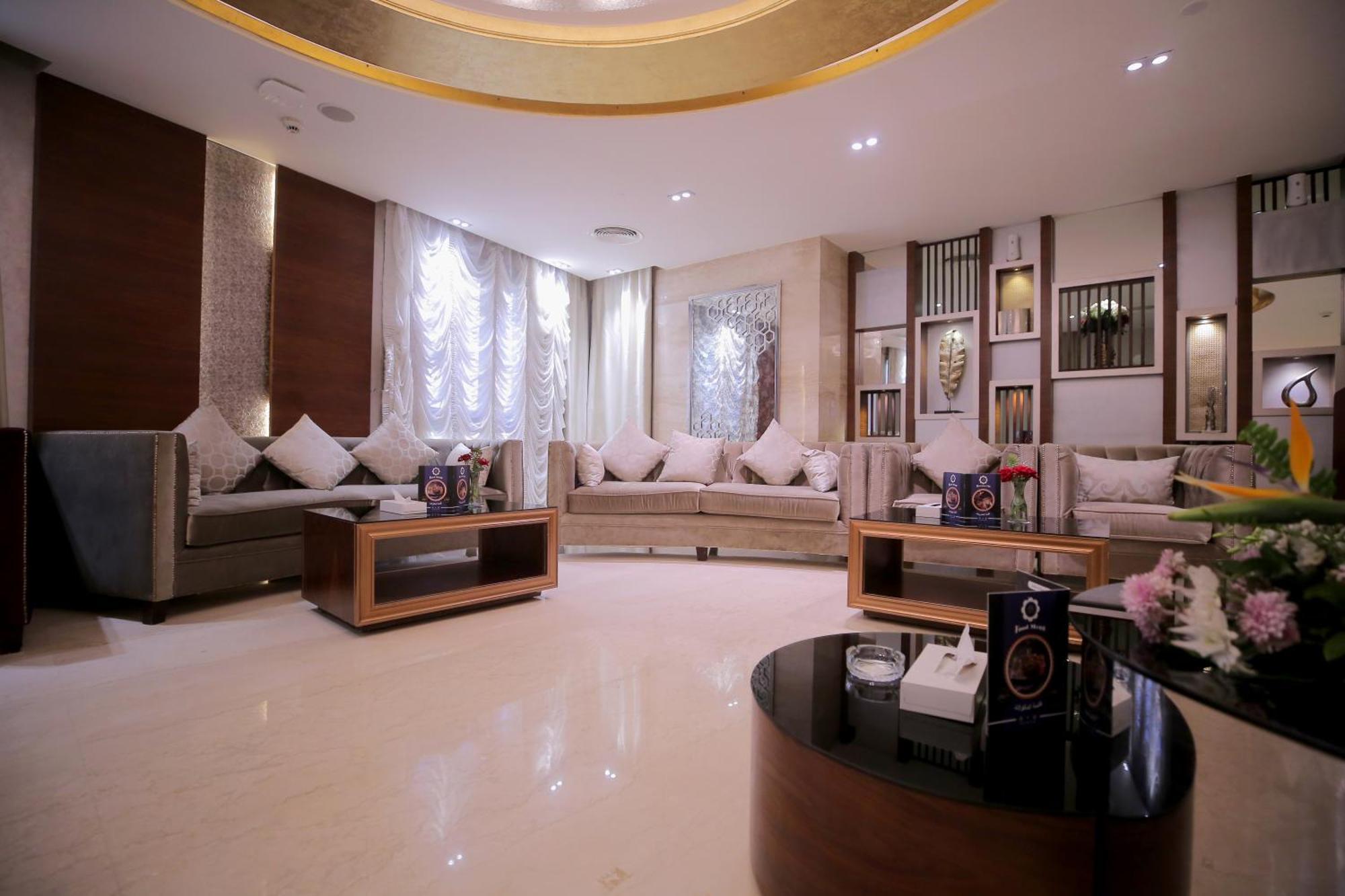 Cairo Taj Hotels & Suites - Dokki Esterno foto